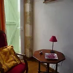 펜션 Spacious Family With Countryside Views