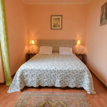 Spacious Family Home With Countryside Views Feriehus