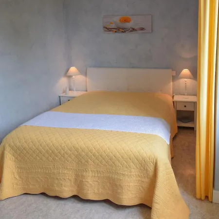 Spacious Family Home With Countryside Views * Salviac