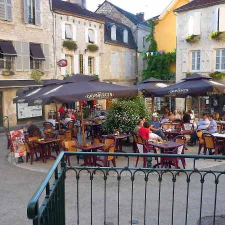 Feriehus Spacious Family Home With Countryside Views Salviac